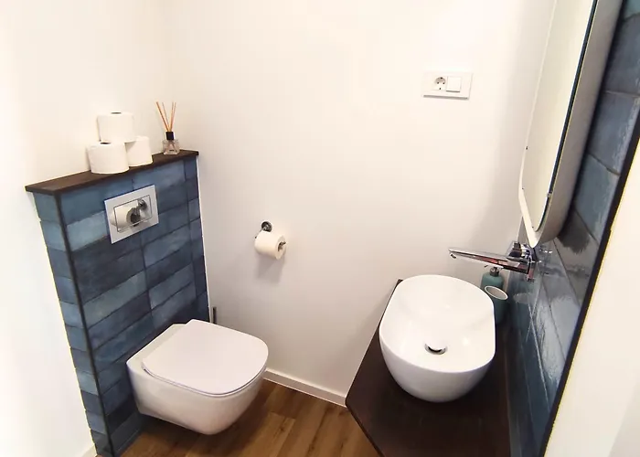 Lions Corner - Seaside Apartmán *