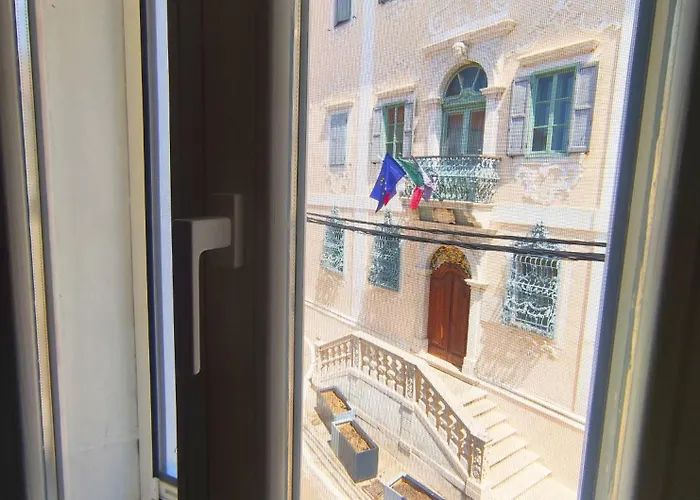 Lions Corner - Seaside アパート