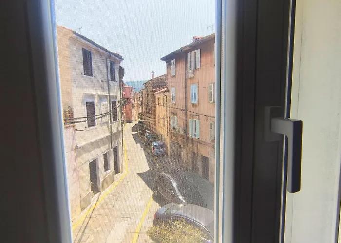 Lions Corner - Seaside Apartmán *